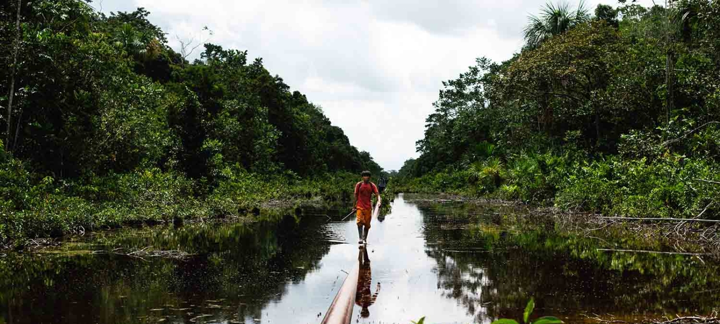 Neighbourhood watch: detecting oil spills in the Amazon