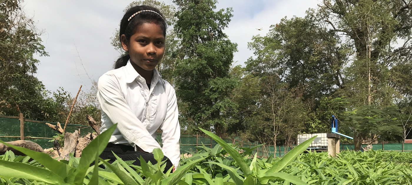 Seeding the future: school-children in Cambodia pave way for climate adaptation UN Environment / Hannah McNeish