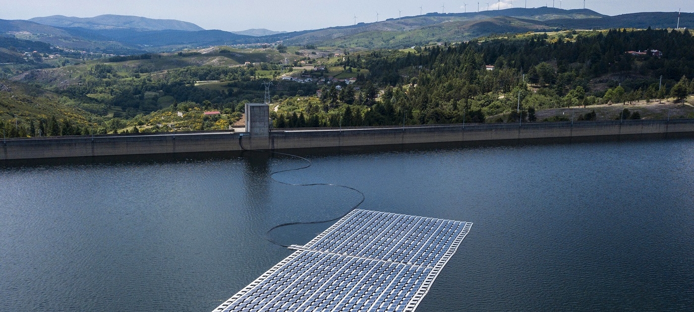 A decade of renewable energy investment, led by solar, tops USD 2.5 trillion Bloomberg