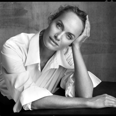 Amber Valletta photo