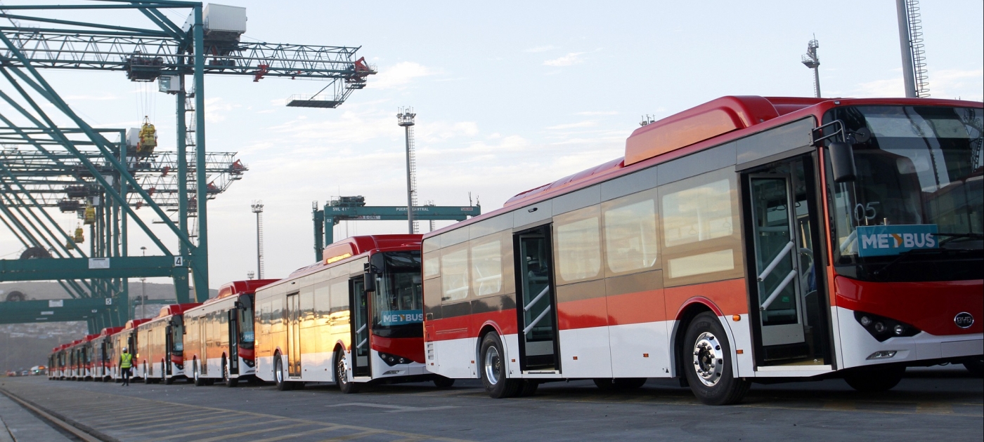 Electric mobility could help clean the air and boost green jobs as part of the COVID-19 recovery in Latin America and the Caribbean Ministerio de Transporte de Chile