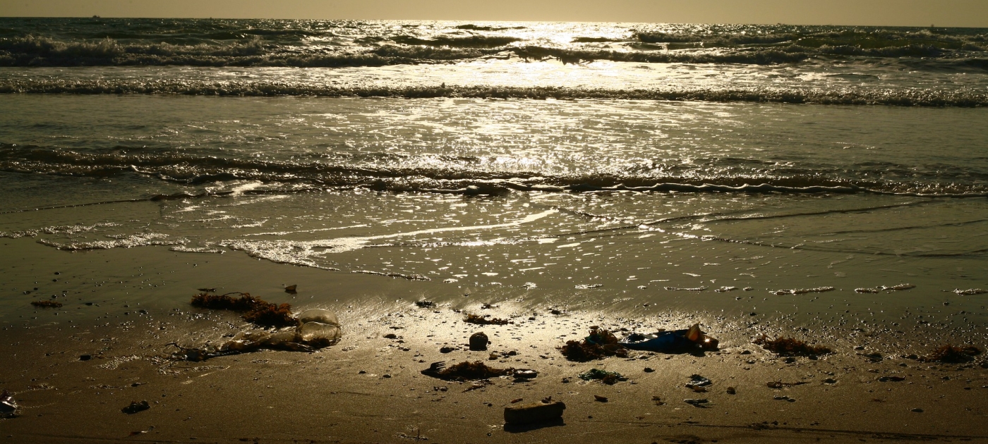 Smart new technologies can play a vital role in addressing plastic pollution crisis in our waters – new study Pixabay