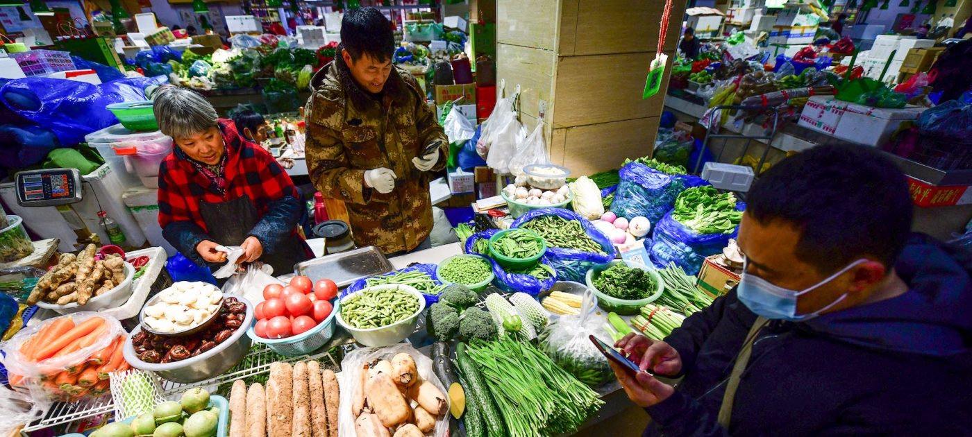 Serving up sustainable food Sheldon Cooper/ SOPA Images/Sipa USA via Reuters