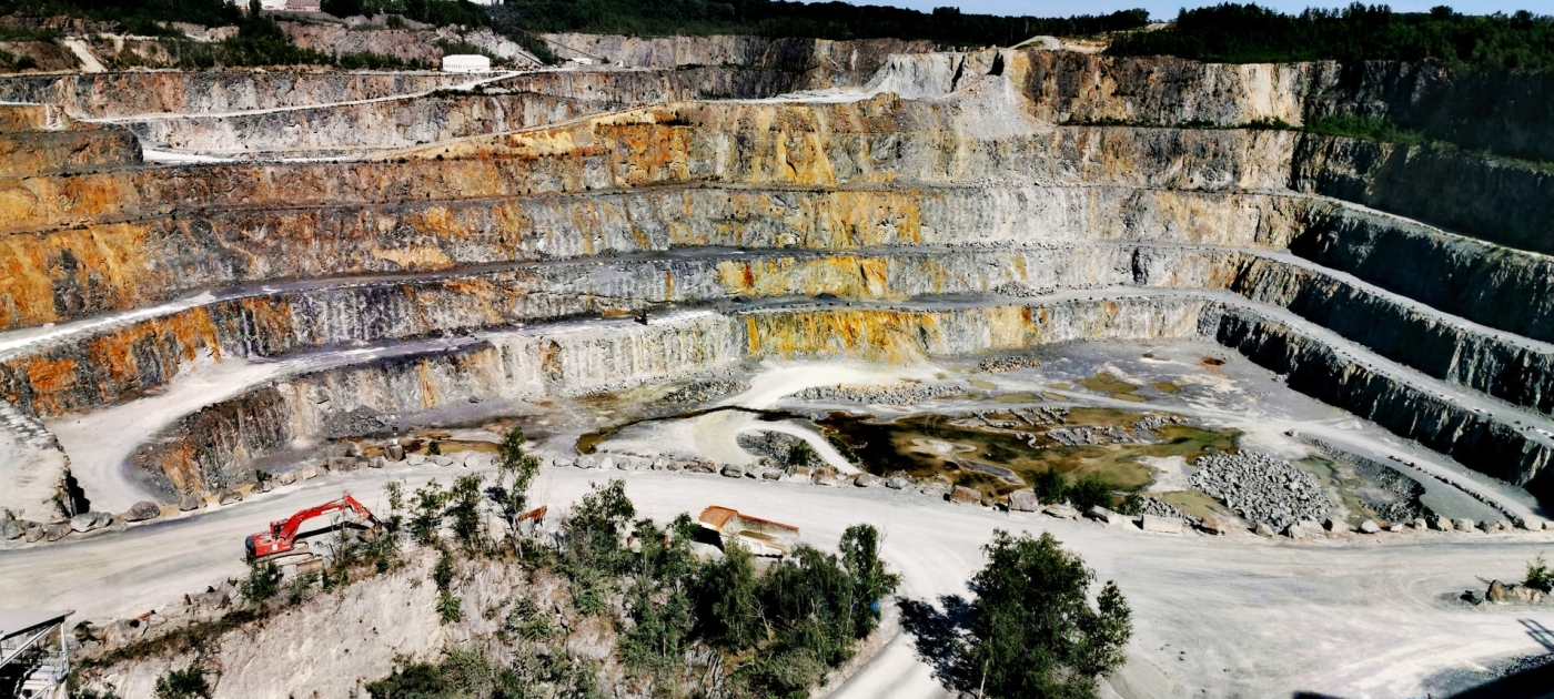 Governo Britânico e PNUMA promovem discussão sobre gestão e governança na mineração