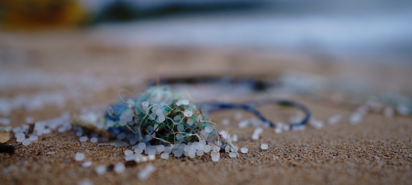 All wrapped up in plastic: Rethinking marine litter Unsplash