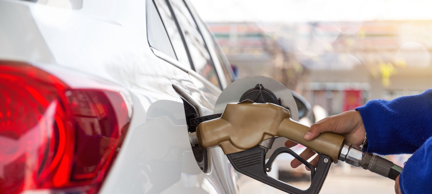Avec la flambée des prix du pétrole, les nouveaux investissements dans les combustibles fossiles pourraient être désastreux, affirme un expert du PNUE Photo: Shutterstock