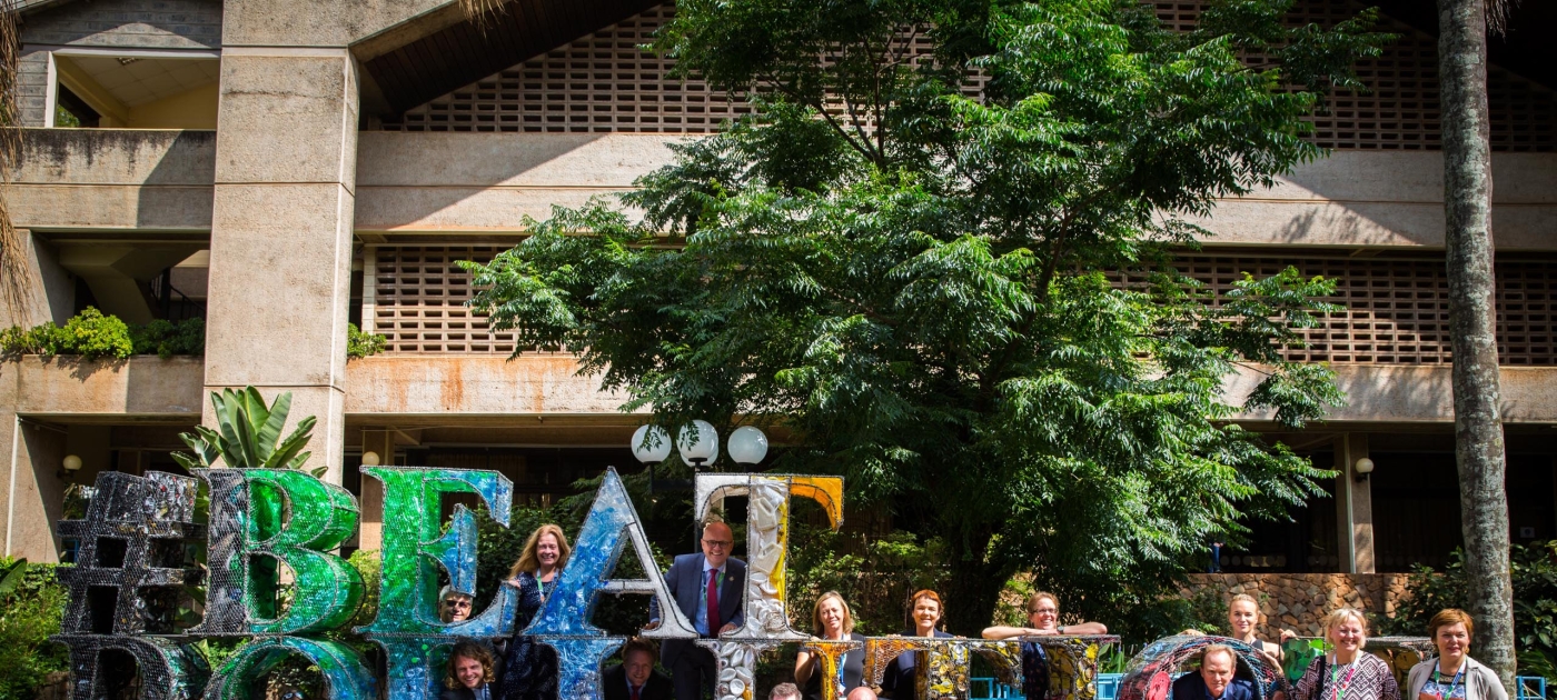 World commits to pollution-free planet at environment summit