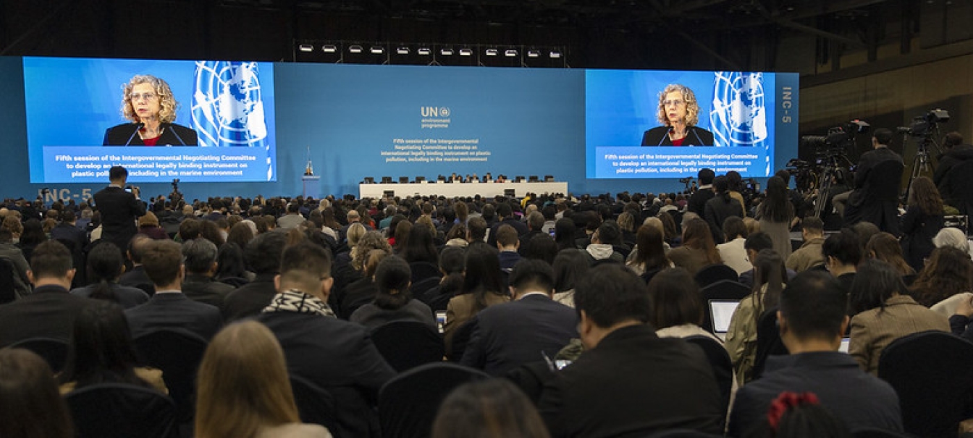 Tratado mundial contra la contaminación por plásticos es la prioridad del comité de negociaciones que sesiona por quinta vez Photo credit: UNEP