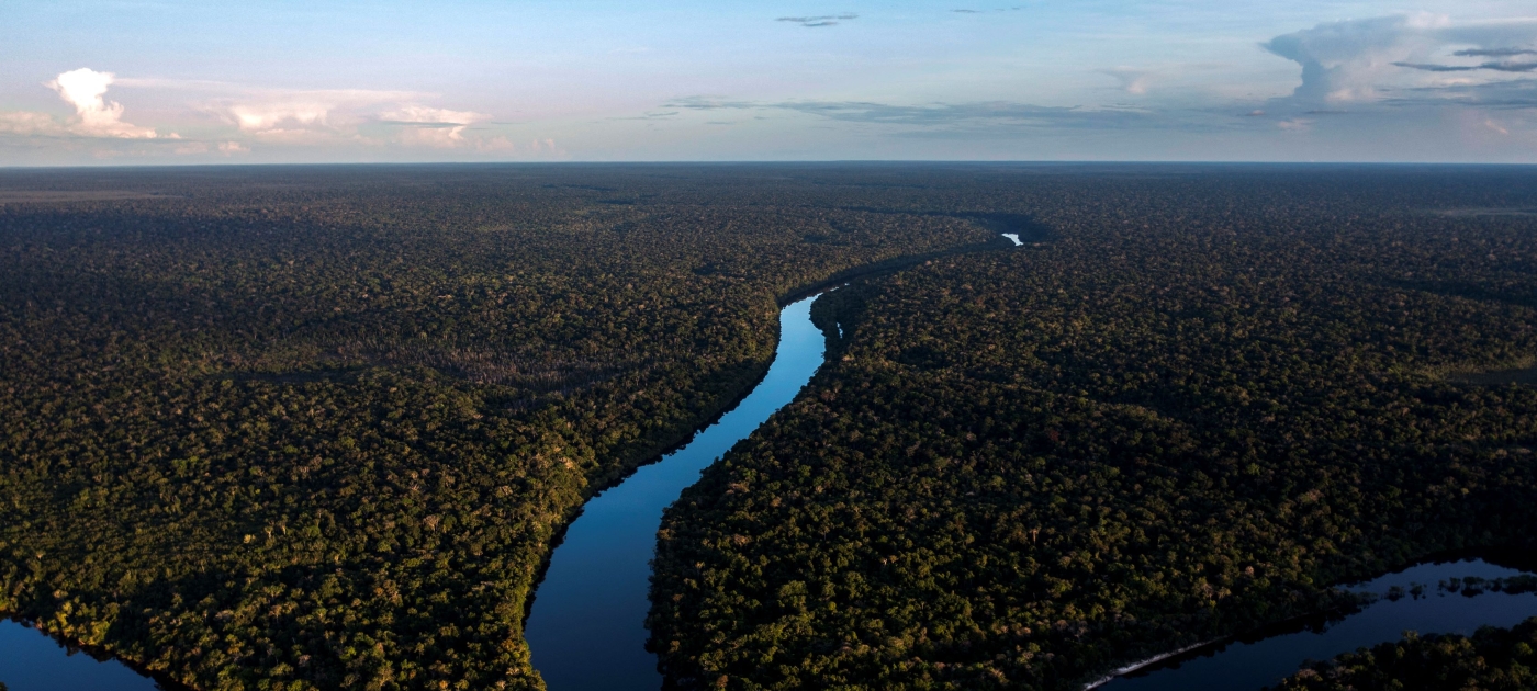 Cómo un modelo de financiamiento comunitario está ayudando a las comunidades indígenas a salvar la Amazonía Credit: AFP/Mauro Pimental