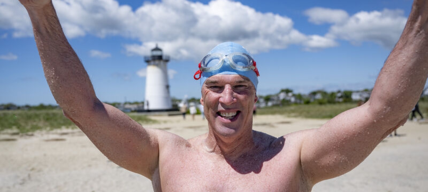 Video: Swimming with sharks to help save them Photo by Miguel Booth / Lewis Pugh Foundation