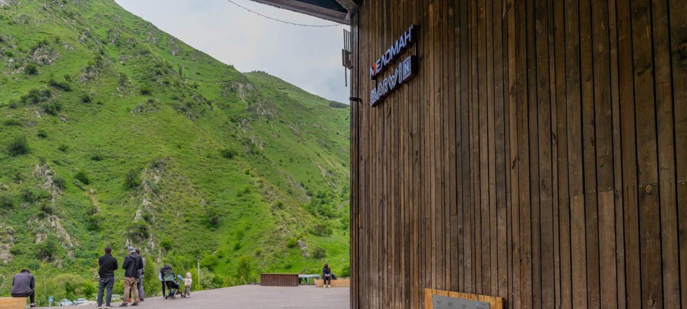 UNEP helps tackle waste in Kazakh mountains as plastic pollution hits new heights Credit: UNEP/Alejandro Laguna