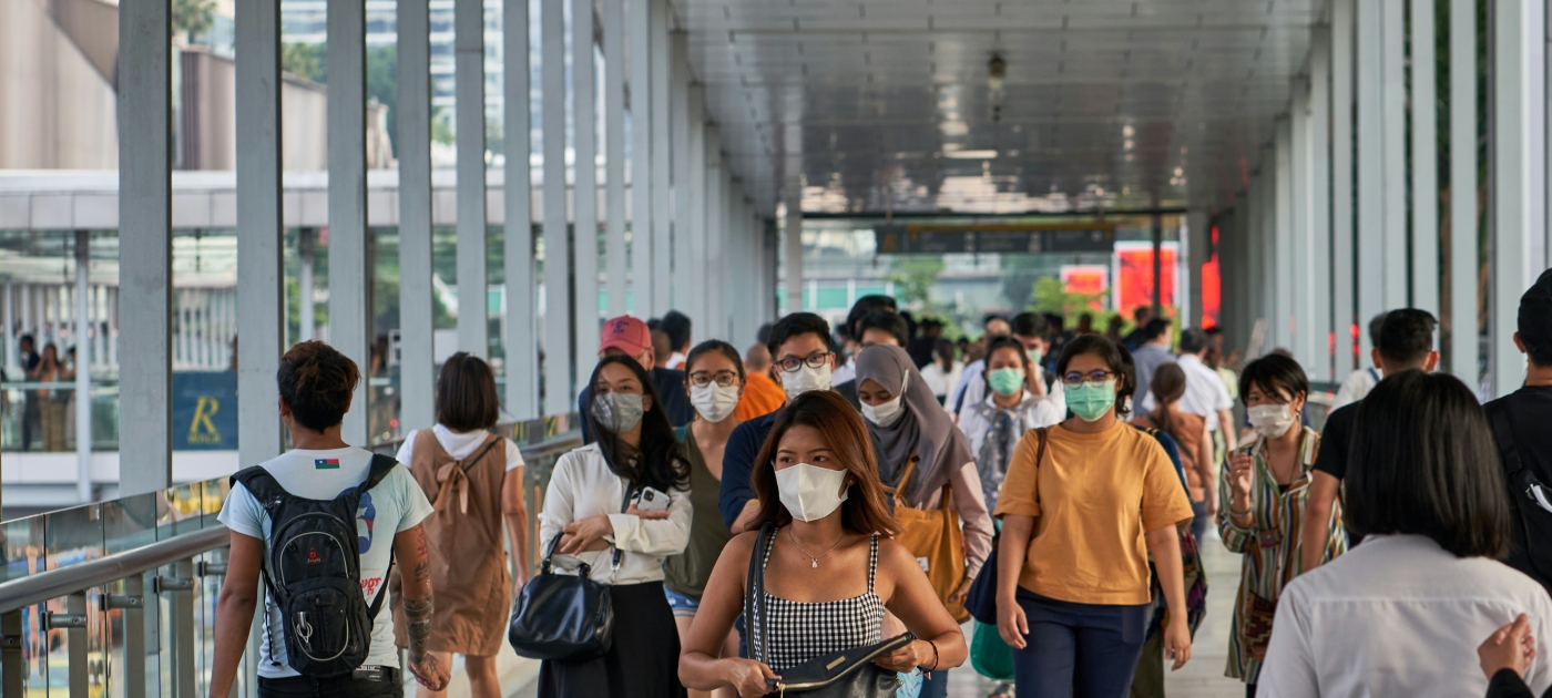 Wearing face masks during pandemic becomes daily standard