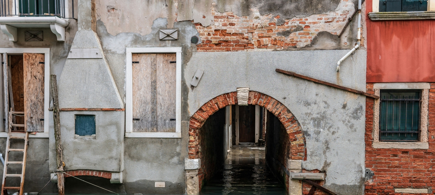 Photo of a flooded tunnel