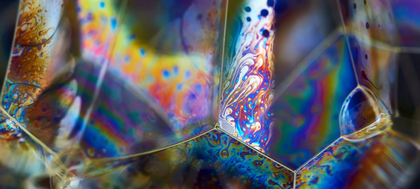 The illuminate rainbow on the bubble surface
