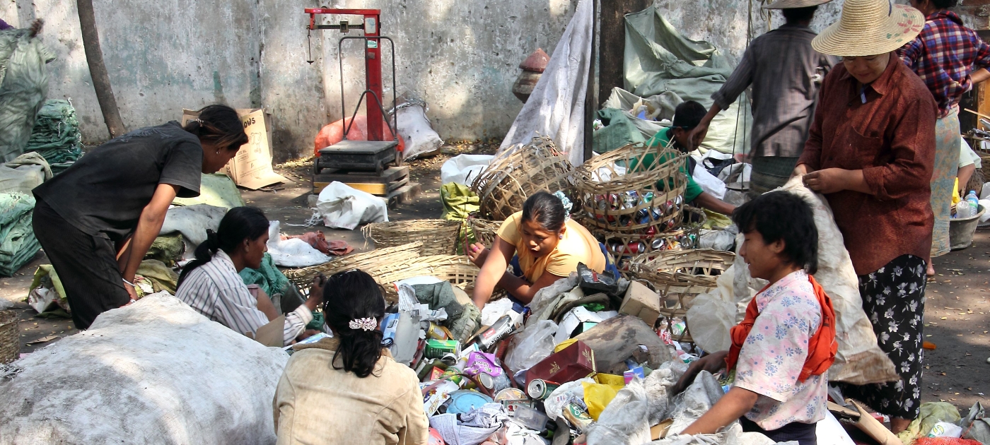 informal_sector_plastic_watepickers 