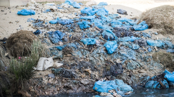 klipstruit river pollutrd by sewage and mine waste in soweto
