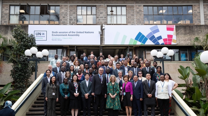 Attendees at UNEA-6 Cities and Regions Summit pose for a photo