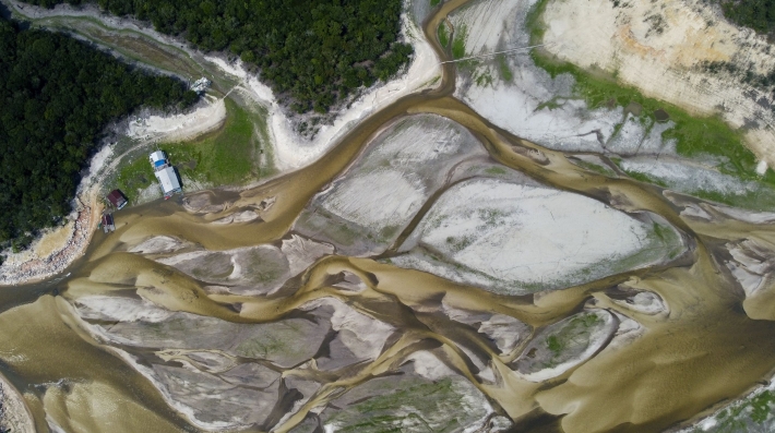 Taruma Acu River, part of the Negro River basin suffers record drought  