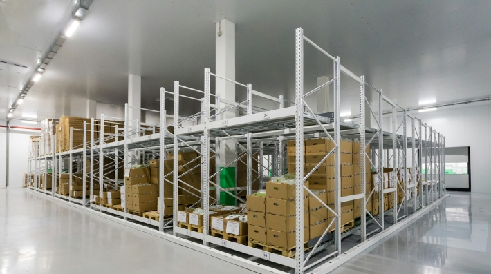 General view of an industrial warehouse